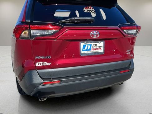 Used 2023 Toyota RAV4 XLE image 12