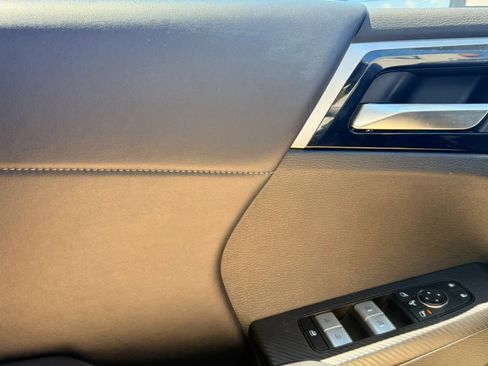 Used 2024 Mitsubishi Outlander FWD image 27
