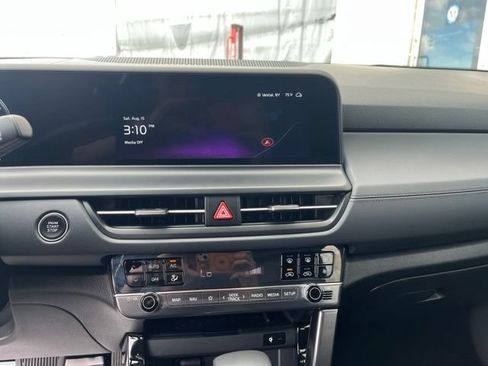 Certified 2024 Kia Seltos SX AWD/4WD image 15