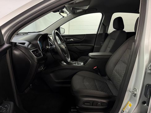 Used 2019 Chevrolet Equinox LT image 5