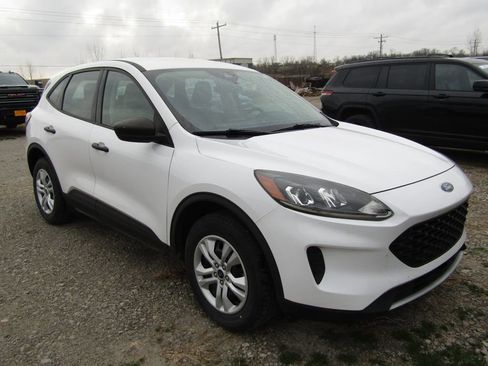 Used 2020 Ford Escape S image 7