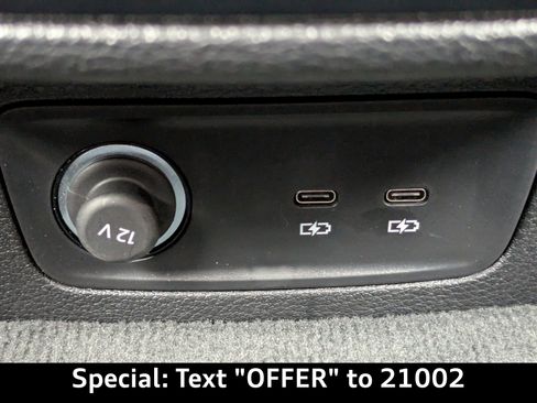 Used 2025 Audi Q3 2.0T Premium w/ Convenience Package image 18