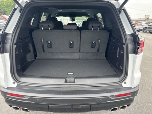 New 2025 GMC Acadia Elevation w/ Black Edition image 5