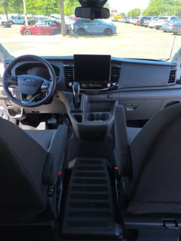 Used 2026 Ford Transit 350 XLT RWD image 15