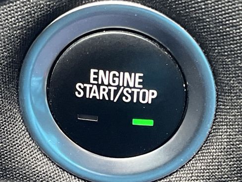 Used 2023 Chevrolet Malibu LT image 29