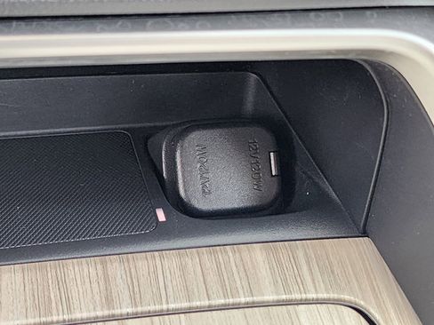 Certified 2025 MAZDA CX-70 Plug-In Hybrid w/ Premium Pkg image 15