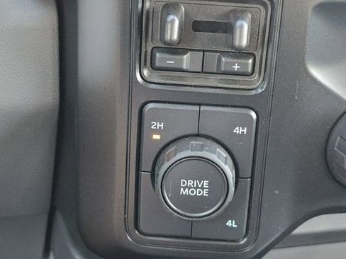 Used 2024 Ford F350 XLT image 22