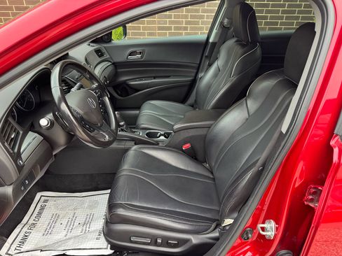 Used 2020 Acura ILX image 5