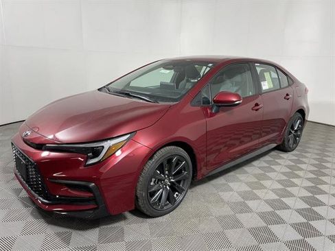 New 2026 Toyota Corolla SE image 3