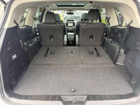 Used 2020 Subaru Ascent Limited w/ Technology Package AWD/4WD image 41