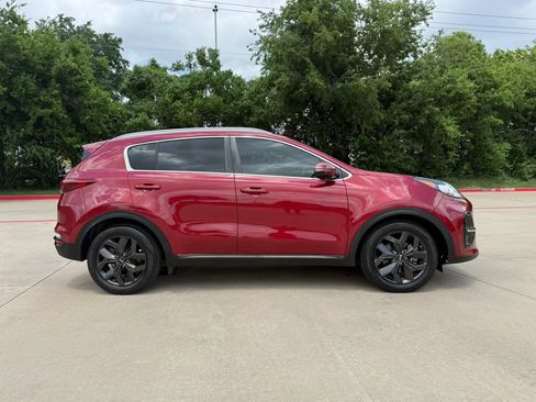 Used 2021 Kia Sportage S FWD image 7