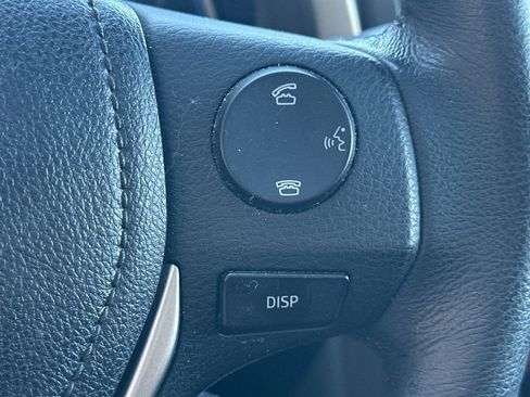 Used 2014 Toyota RAV4 Limited w/ Technology Package image 38