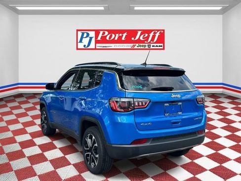 Used 2023 Jeep Compass Limited AWD/4WD image 5