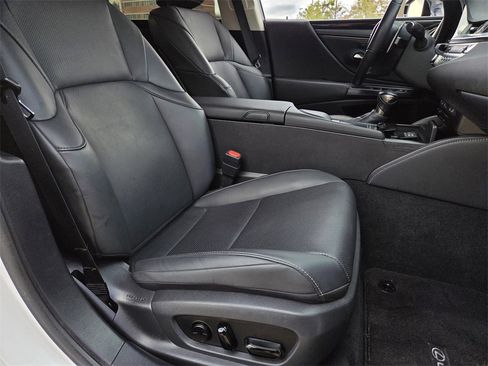 Used 2021 Lexus ES 350 w/ Premium Package image 26