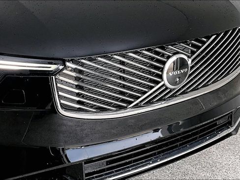 New 2026 Volvo XC90 T8 Ultra w/ Protection Package Premier AWD/4WD image 39