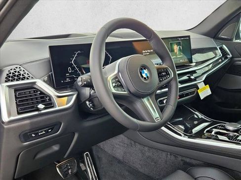 New 2026 BMW X5 sDrive40i w/ M Sport Package image 3