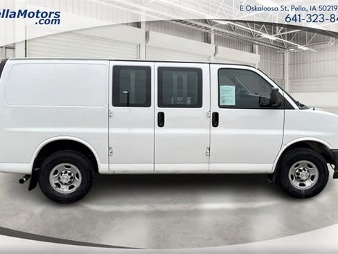 Used 2019 Chevrolet Express 2500 Work Van w/ Driver Convenience Package image 2