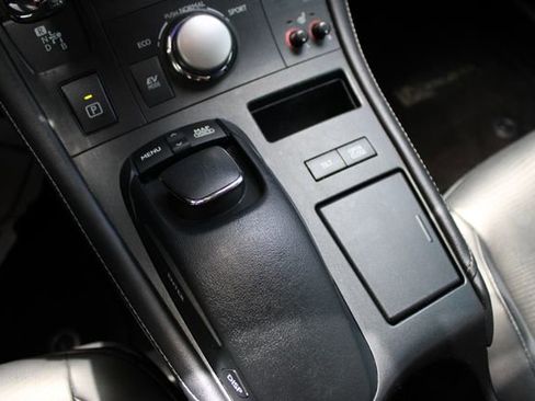 Used 2012 Lexus CT 200h Premium w/ Premium Audio Pkg FWD image 17