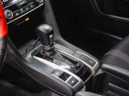 Used 2019 Honda Civic Sport image 22