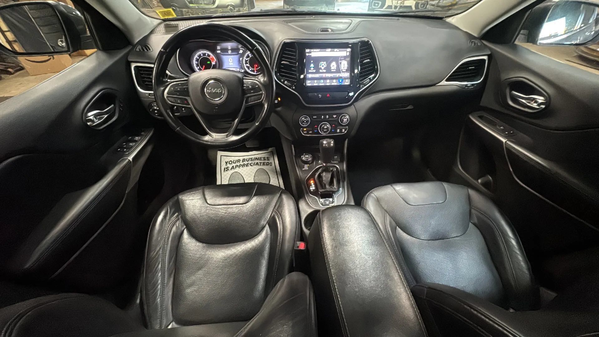 Used 2019 Jeep Cherokee Limited AWD/4WD image 32