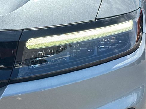 Used 2024 Honda Prologue EX image 10