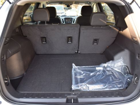 Used 2023 Chevrolet Equinox LS w/ LS Convenience Package image 23