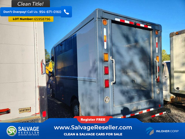 Used 2022 RAM ProMaster 3500 w/ Premium Convenience Group (A) FWD image 3