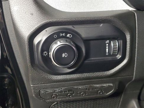 Used 2024 Jeep Wrangler Sport image 12