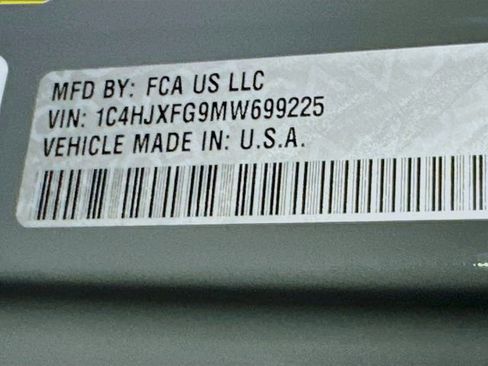 Used 2021 Jeep Wrangler Unlimited Rubicon image 25