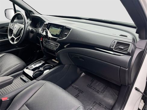 Used 2023 Honda Passport Elite image 31