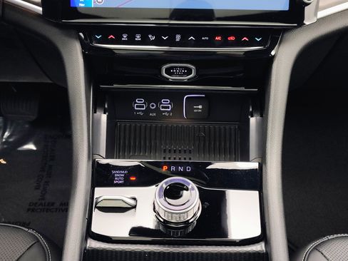 New 2026 Jeep Grand Cherokee L Limited AWD/4WD image 31
