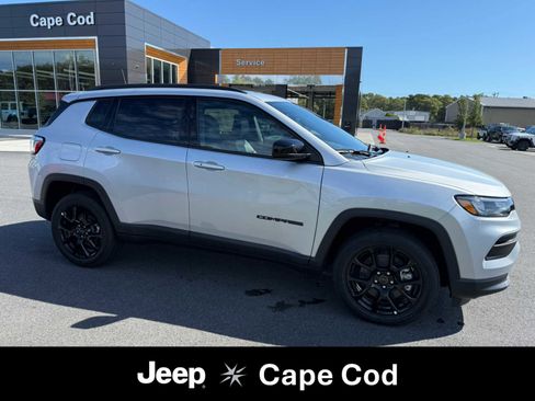 New 2026 Jeep Compass Latitude w/ Quick Order Package 29K AWD/4WD image 1