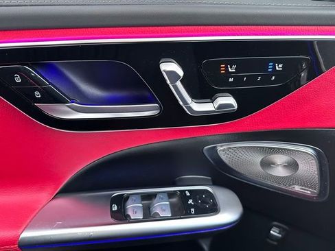 Certified 2025 Mercedes-Benz C 300 4MATIC Sedan image 24