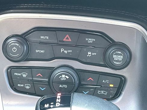 Used 2022 Dodge Challenger R/T w/ Blacktop Package RWD image 21