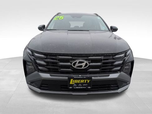 Certified 2025 Hyundai Tucson SEL image 9