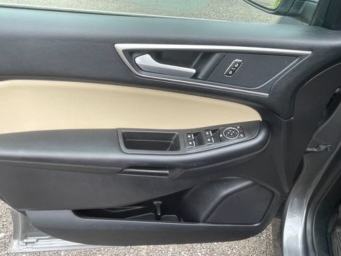 Used 2021 Ford Edge SEL w/ Cargo Accessory Package AWD/4WD image 11