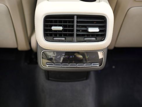 Used 2020 Mercedes-Benz GLS 580 4MATIC image 41