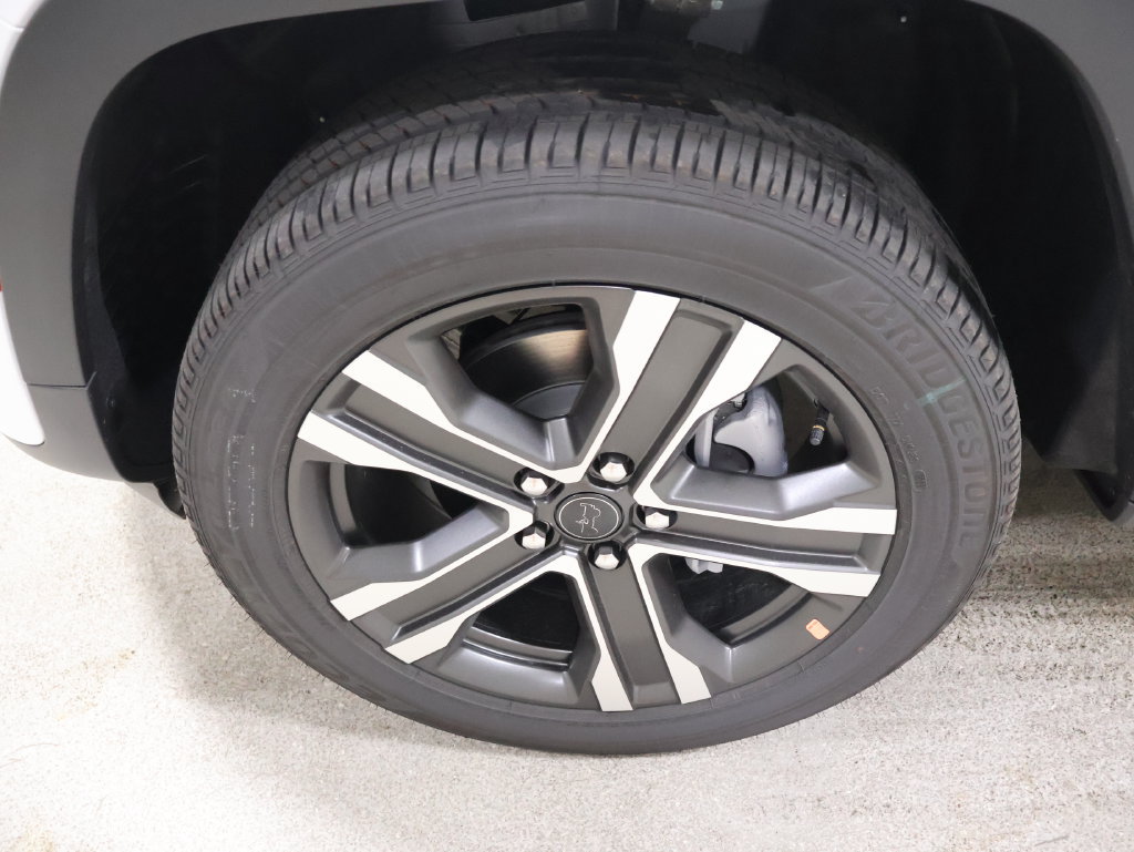 New 2027 Jeep Grand Cherokee Limited AWD/4WD image 7