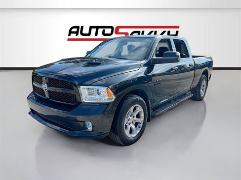 Used 2018 RAM 1500 Sport image 3