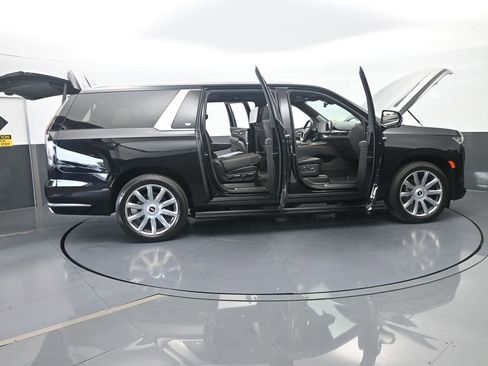 Used 2024 Cadillac Escalade ESV Premium Luxury Platinum AWD/4WD image 83