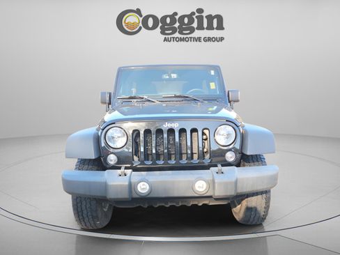 Used 2018 Jeep Wrangler Unlimited Sport S image 7