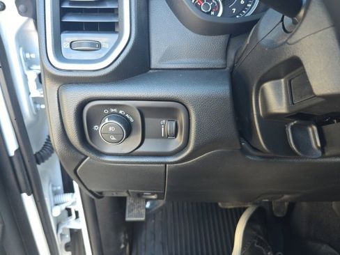 Used 2025 RAM 2500 Tradesman image 17