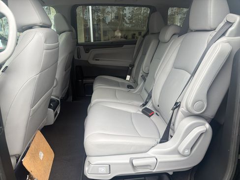 Used 2019 Honda Odyssey EX-L image 8