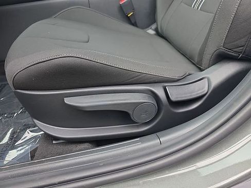 New 2026 Hyundai Elantra SEL Sport image 40