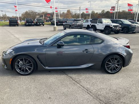 Used 2023 Subaru BRZ Limited image 4