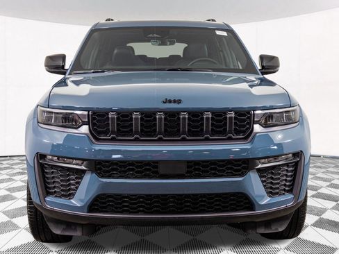 New 2026 Jeep Grand Cherokee L Limited AWD/4WD image 11