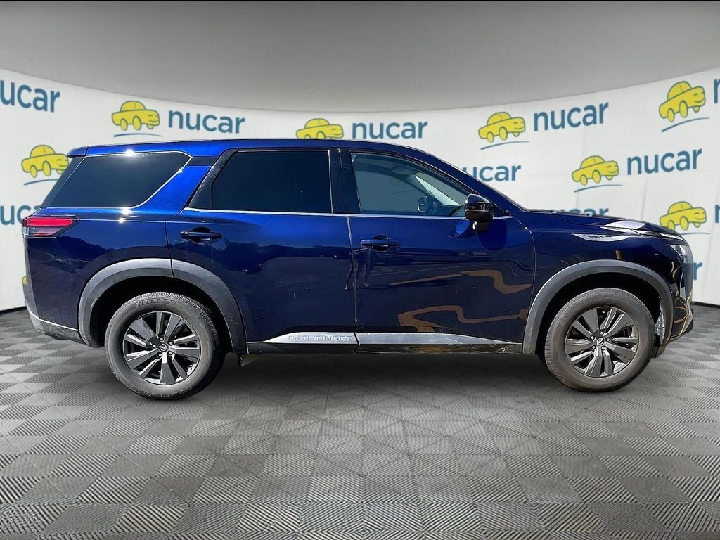 Used 2022 Nissan Pathfinder S AWD/4WD image 7