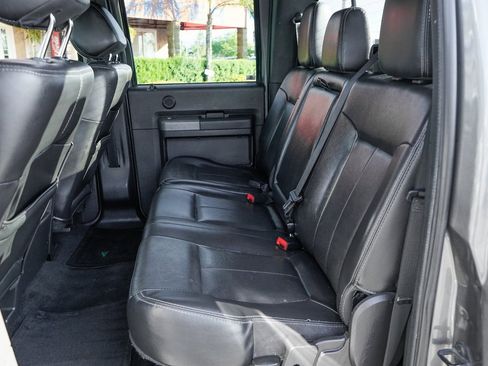 Used 2012 Ford F350 Lariat w/ Chrome Pkg image 32