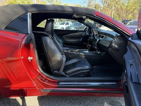 Used 2015 Chevrolet Camaro SS image 29