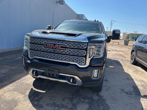 Used 2021 GMC Sierra 2500 Denali w/ Denali Ultimate Package image 9